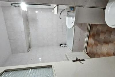 Apartament cu 3 camere decomandat în Pod - 4