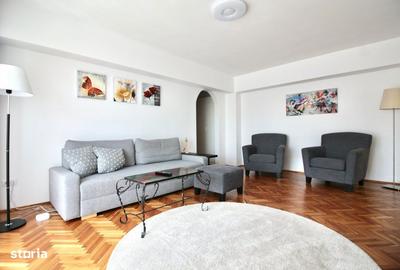 Apartament cu 3 camere, mobilat în Centrul Istoric - 1