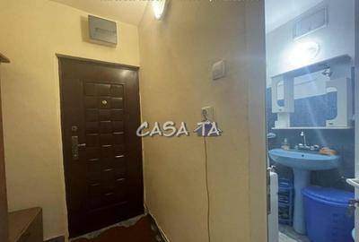 Garsoniera, Etaj 1, Strada Constructorilor, Targu Jiu - 9