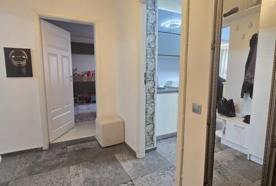 Apartament cu 3 camere decomandat, mobilat în Berceni - 8