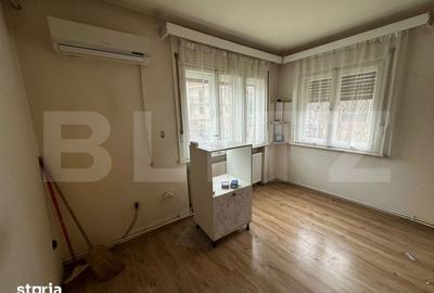 Casă cu 7 camere cu Teren 278 Mp în Central - 8