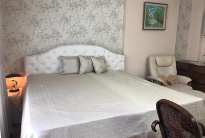 Casă cu 7 camere cu Teren 1100 Mp în Soarelui - 16