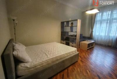 Garsonieră decomandată, mobilată în P-ța Victoriei