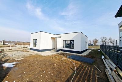 Casă cu 3 camere cu Teren 400 Mp în Berceni - 4