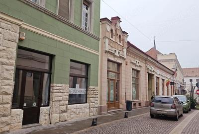Spațiu comercial, de 31 mp, în Ultracentral - 5