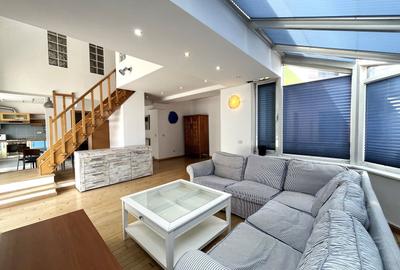 Apartament cu 3 camere decomandat, mobilat în Arcul de Triumf