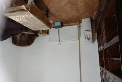 Casă cu 3 camere cu Teren 500 Mp în Central - 1