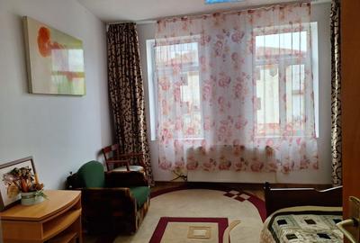 Vila fara risc seismic,renovata,izolata ext,P+1+pod inalt,9 camere,4 bai,pivnita - 27