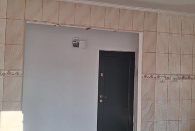 Apartament cu 2 camere decomandat în Crângași - 9