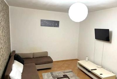 Garsonieră decomandată în Colentina