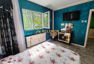 Apartament cu 2 camere decomandat în Vest - 3