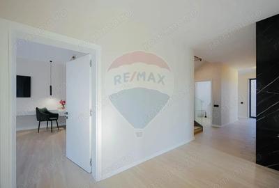 De vanzare Vila cu 8 camere in Sanmartin, 290 mp util, teren 1100 mp - 2