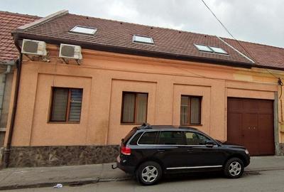 Proprietar vand casa 5 camere D+P+M, zona Traian Proprietar vand casa 5 camere D+P+M, zona Traian - 1
