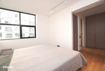 Apartament cu 4 camere decomandat în Tei - 4