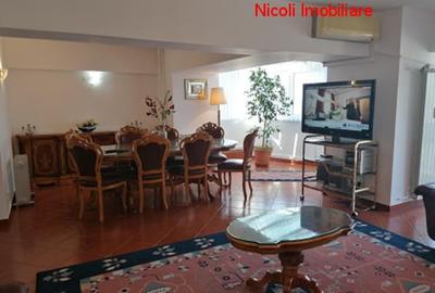 Apartament cu 3 camere în Unirii - 3