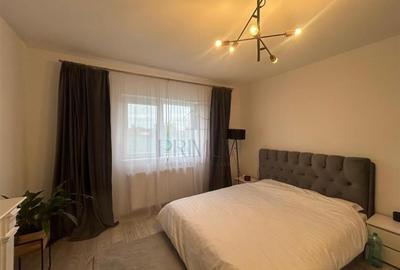 Duplex separat prin camera tehnica - complet mobilat si utilat -   teren 422 mp. - 8