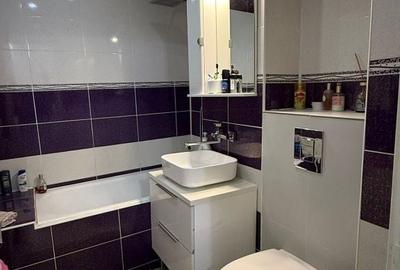 Apartament cu 3 camere decomandat în Central - 8