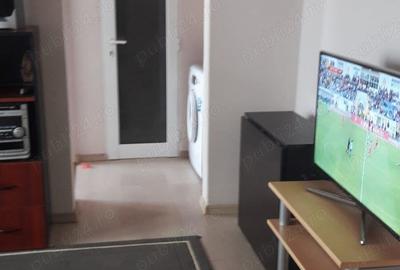 Inchiriez apartament 2 cam.centrala proprie pe gaz ,zona A.Vlaicu , 275 euro - 4