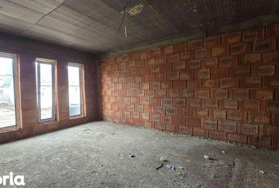 Casă cu 4 camere cu Teren 500 Mp în Popricani - 7