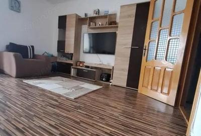 Garsoniera | Zona Far | Decomandata - 3