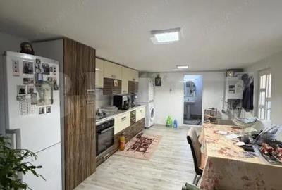 Casă cu Teren 1136 Mp în Popoveni - 4