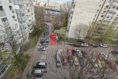 Apartament cu 2 camere decomandat în Mihai Bravu