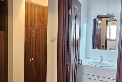 Apartament cu 3 camere decomandat, mobilat în Gorjului - 13
