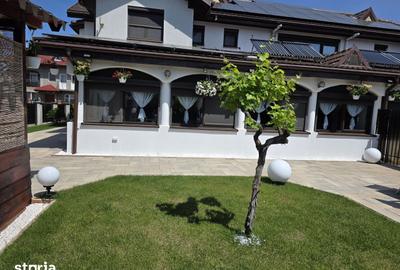 Casă cu 5 camere cu Teren 460 Mp în Central
