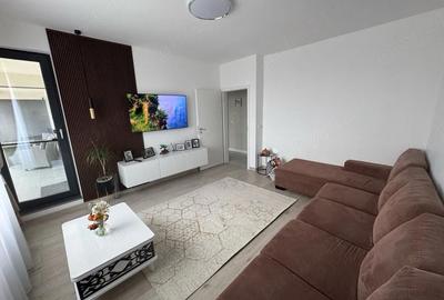 Apartament cu 3 camere decomandat în Traian - 1