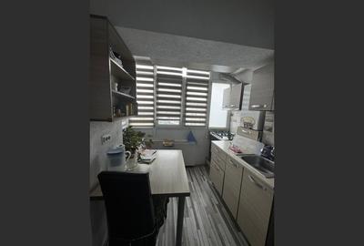 Apartament de vânzare – 2 camere + loc de parcare - 8
