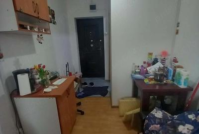 Garsonieră decomandată în Central - 3