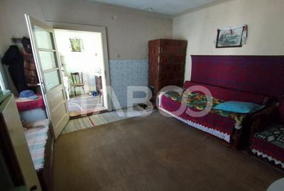 Casă cu 5 camere cu Canalizare în Fântânele - 11