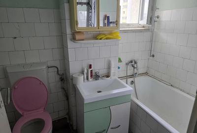 Apartament de vanzare - 4