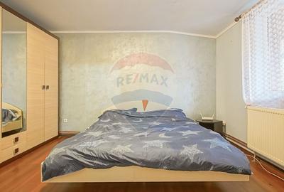 Casă cu 6 camere cu Teren 337 Mp în Central - 28