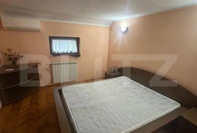 Casă cu 7 camere cu Teren 500 Mp în Lipovei - 12