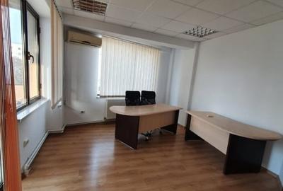 Spatiu birouri 4 incaperi, 3 balcoane, 110 mp – Mall Vitan/Timpuri Noi - 1
