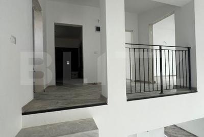 Casă cu 4 camere cu Teren 370 Mp în Malu Mare - 12