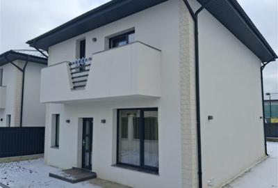 Duplex cu 4 camere cu Teren 310 Mp în Aeroport - 9