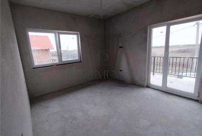 Casă individuală cu 4 camere cu Canalizare în Moșnița Veche - 7