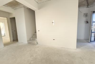 Vanzare Vila moderna cu terasa circulabila superioara - 26