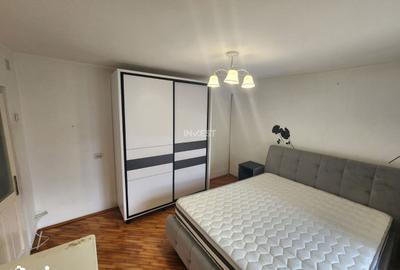 Casă cu 4 camere cu Canalizare în Podul de Fier - 9