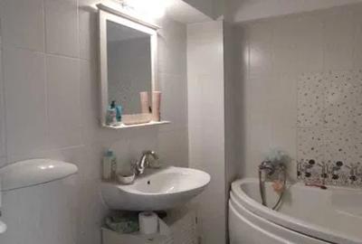 Basarabia - Stadionul  National - 4 camere - 4