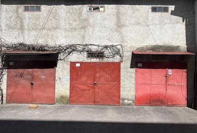 Spațiu comercial, de 14 mp, în Central - 2