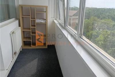 Apartament 2 camere semidecomandat  zona Micro 14 langa Parcul Crang - 15