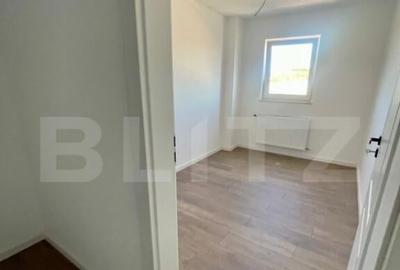 Apartament cu 3 camere balcon mare, complex nou - 2