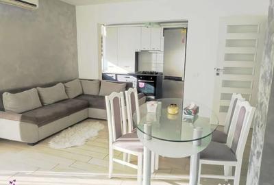 Apartament cu 3 camere decomandat în Nufărul - 10