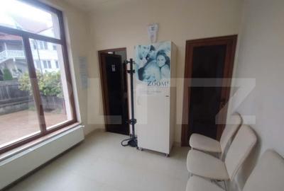 Casă cu 6 camere cu Teren 322 Mp în Central - 16