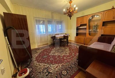 Apartament de inchiriat, cu 3 camere, Zalau Apartament de inchiriat, cu 3 camere, Zalau - 2