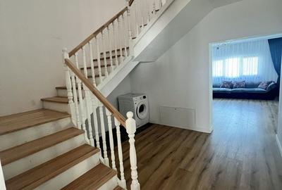 Casă cu 4 camere cu Teren 800 Mp în Remetea Mare - 1
