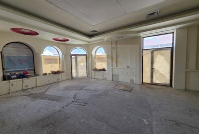 Spațiu comercial, de 288 mp, în Central - 2